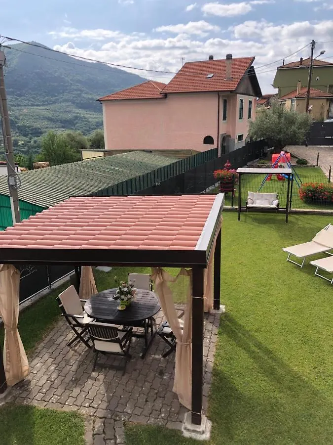 Casa Ginni Con Piscina E Giardino Caravonica 0*,