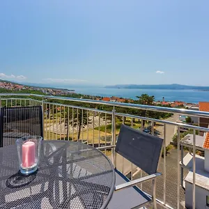 Sunshine D , Crikvenica Kroatien